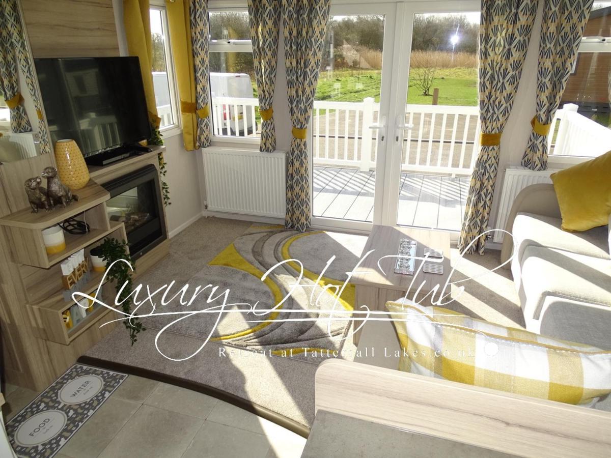 Luxury Hot Tub Retreat Villa Tattershall Exterior foto